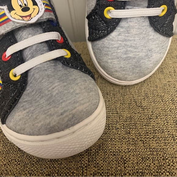 Mickey Mouse Child Shoe Velcro Sneaker Size 9 - Picture 8 of 14